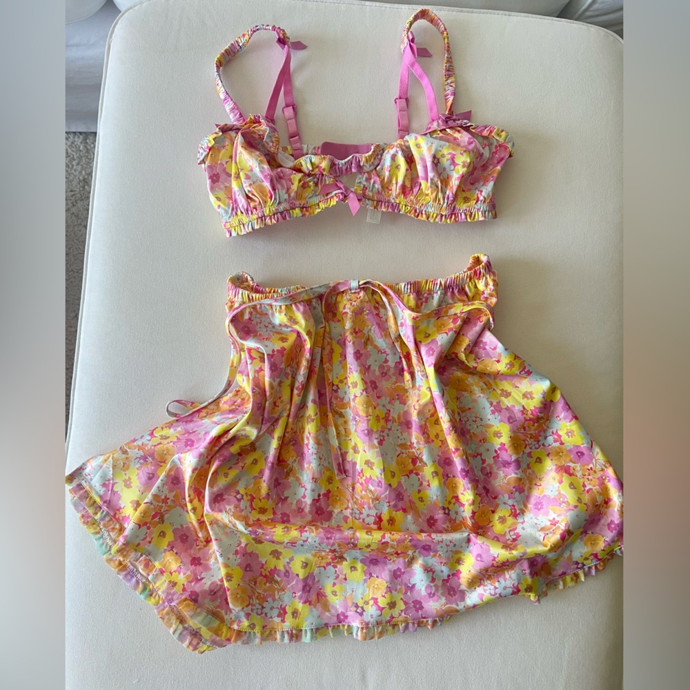 For Love & Lemons Pastel Punch Bra And Skirt Set💐💝🎀